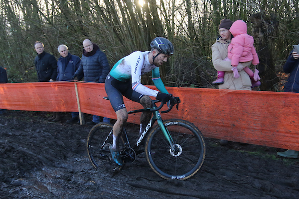 Brand wint ook in Hamme, Nieuwenhuis derde