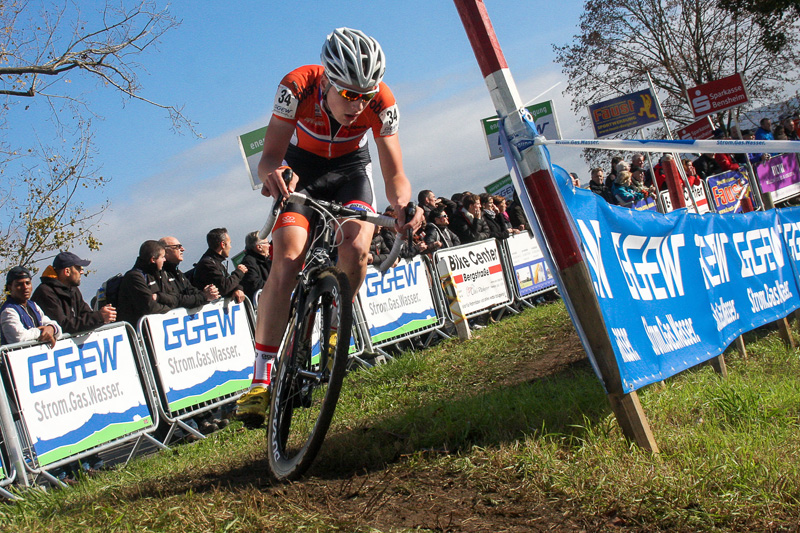 Wolsink wint Jaarmarktcross junioren