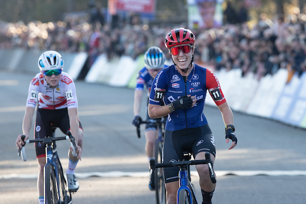 Van Anrooij pakte hoofdprijs in GP Beekse Bergen