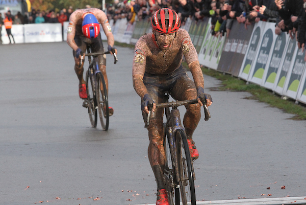 Van der Haar pakt brons op EK mannen, Ronhaar vierde