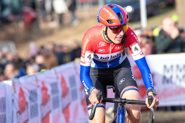 Lucinda Brand wint in Dublin
