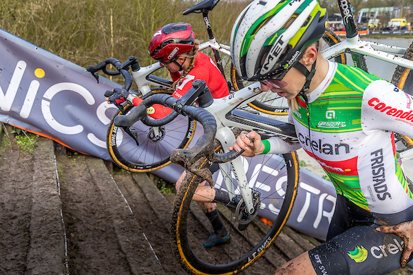 Van der Heijden wint Meulenbeke