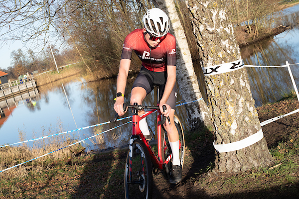 Turkstra wint in Enter